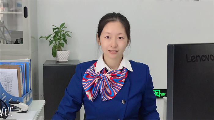 施小燕1.jpg